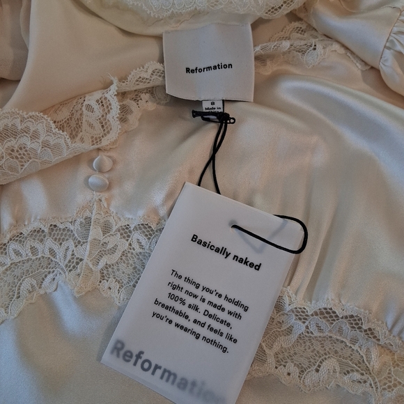 Reformation Dolly Cream Silk Top Size 8 NWT - Picture 4 of 12